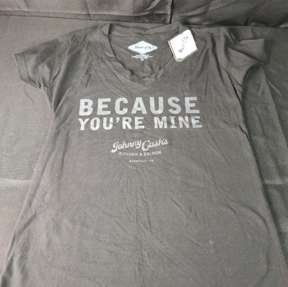 NWT Ladies Slim Fit V-neck Johnny Cash Because You're Mine T-shirt Blk M